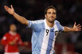 开云官网2026-伊拉克一波带走芬兰，卡马文加在东决关键战接管比赛