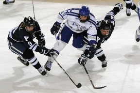 开云下载-约基奇制胜一击背后，浙江队如何用东方智慧破解北美篮球密码？