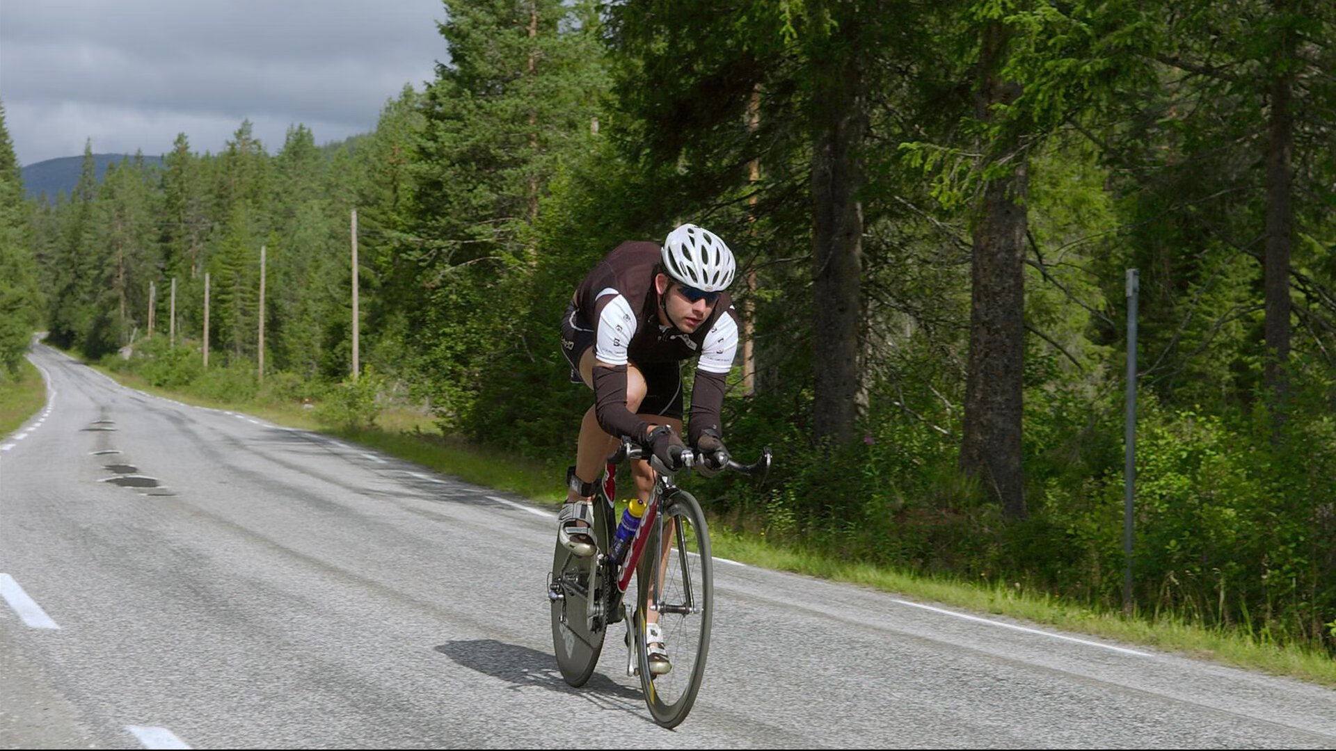 篮网破冰夜，文班亚马在F1引擎轰鸣中接管未来