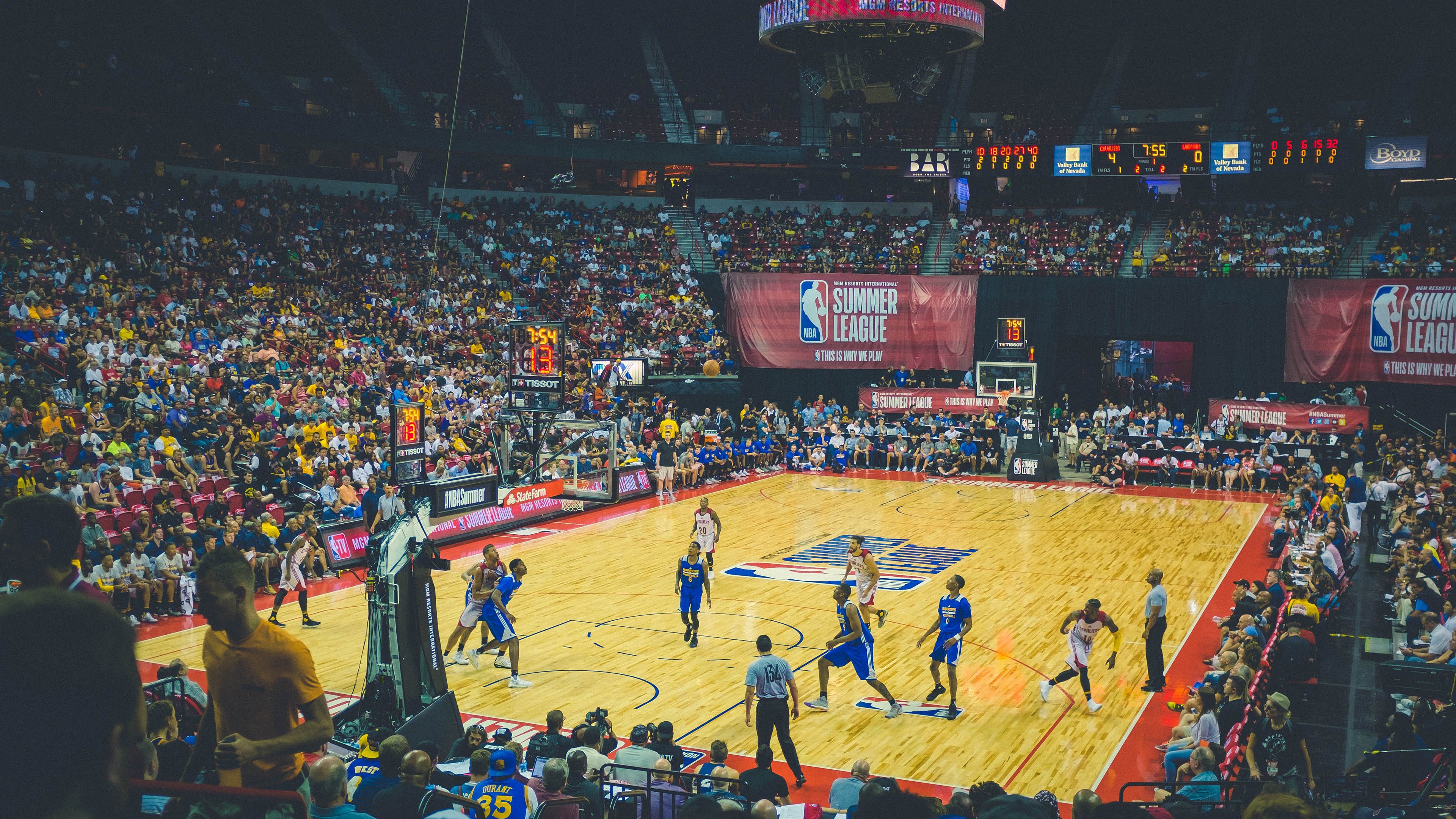 西亚卡姆的无声宣言，当稳定成为最锋利的剑