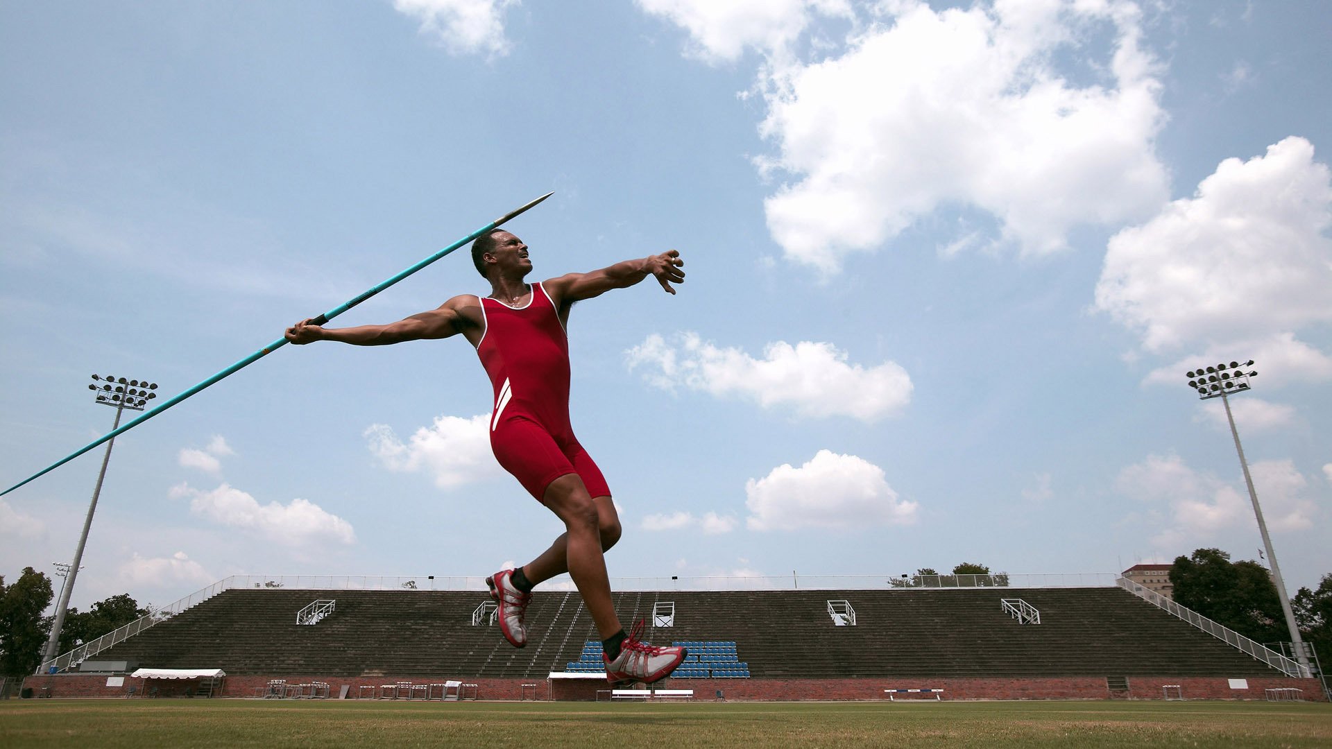 英格拉姆，欧冠决赛之夜的沉默主宰者